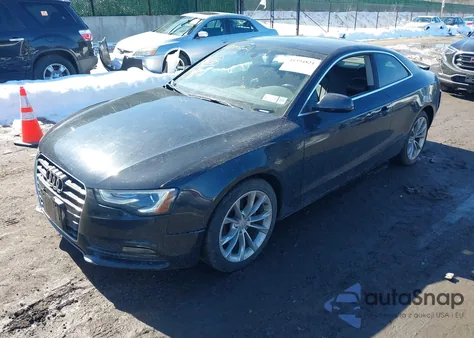 2014 Audi A5 2.0T Premium z USA, uszkodzony, nr VIN WAULFAFR9EA025985
